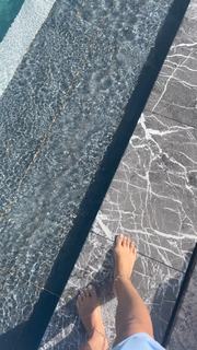 Hammasa Kohistani feet photo thumbnail