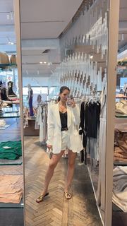 Hammasa Kohistani feet photo thumbnail