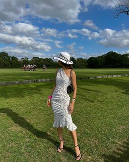 Hammasa Kohistani feet photo thumbnail