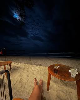 Hammasa Kohistani feet photo thumbnail