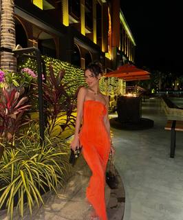 Hammasa Kohistani feet photo thumbnail