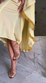 Hammasa Kohistani feet photo thumbnail