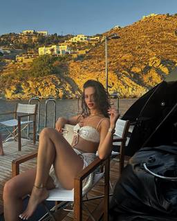 Hammasa Kohistani feet photo thumbnail