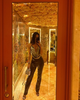 Hammasa Kohistani feet photo thumbnail