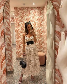 Hammasa Kohistani feet photo thumbnail