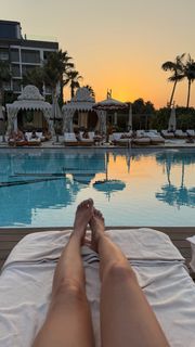 Hammasa Kohistani feet photo thumbnail