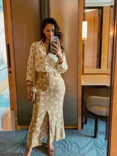 Hammasa Kohistani feet photo thumbnail