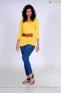 Hamsa Nandini feet photo 2