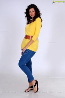 Hamsa Nandini feet photo 1