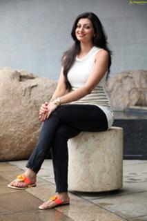 Hamsa Nandini feet photo 14