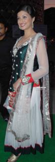 Hamsa Nandini feet photo 2