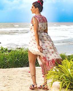 Hamsa Nandini feet photo 16