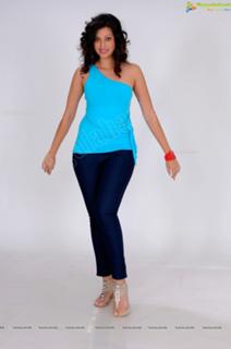 Hamsa Nandini feet photo 18