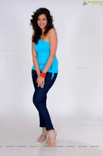 Hamsa Nandini feet photo 17