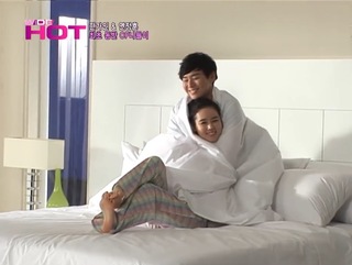Han Ga-in feet photo 7