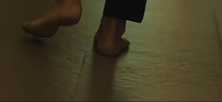 Han Ga-in feet photo 15