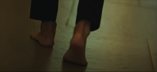 Han Ga-in feet photo 14