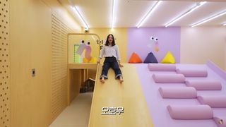 Han Ga-in feet photo 9