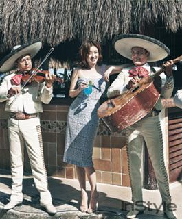 Han Hyo-joo feet photo thumbnail