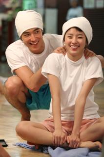 Han Hyo-joo feet photo thumbnail