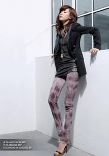 Han Hyo-joo feet photo thumbnail