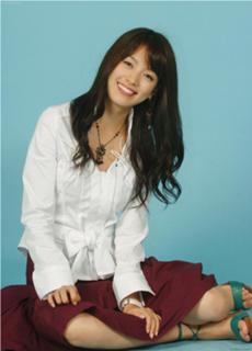 Han Hyo-joo feet photo thumbnail