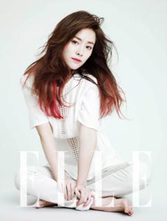 Han Ji-min feet photo 2