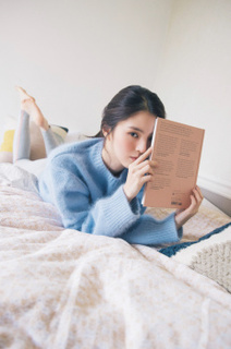 Han So-hee feet photo thumbnail