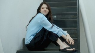 Han So-hee feet photo thumbnail