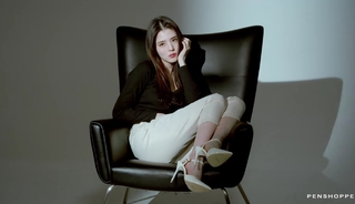 Han So-hee feet photo thumbnail