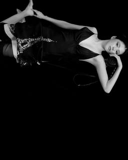 Han So-hee feet photo thumbnail