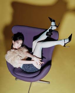 Han So-hee feet photo thumbnail