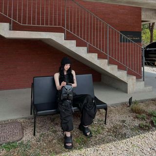 Han So-hee feet photo 8