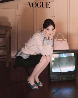 Han So-hee feet photo 3