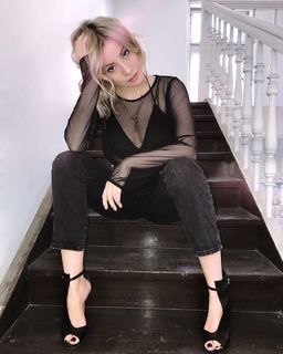 Hana Adrović feet photo 16