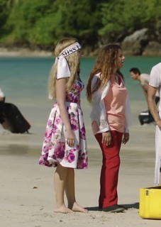 Hana El Zahed feet photo thumbnail