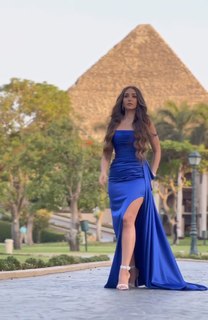 Hana El Zahed feet photo thumbnail