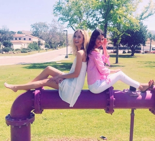 Hana Hayes feet photo 11