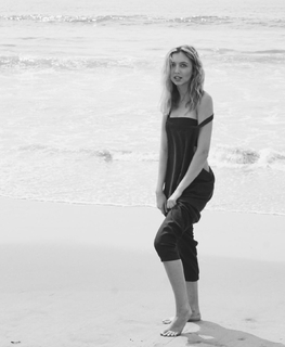 Hana Hayes feet photo 5