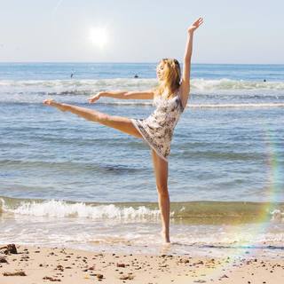 Hana Hayes feet photo 20