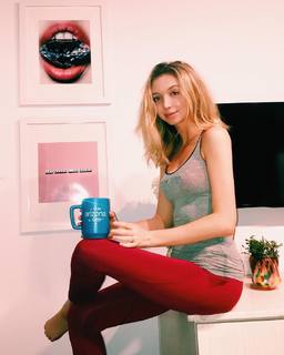 Hana Hayes feet photo 5