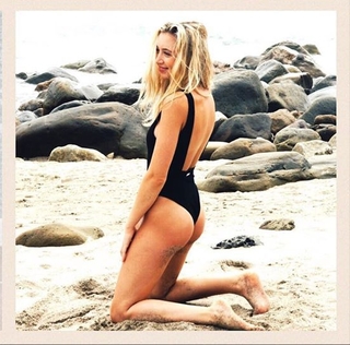 Hana Hayes feet photo 16