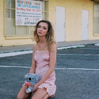Hana Hayes feet photo 17