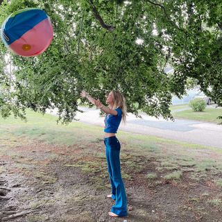 Hana Hayes feet photo 8