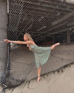 Hana Hayes feet photo 10