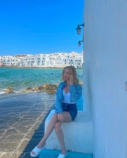 Hana Hayes feet photo 1