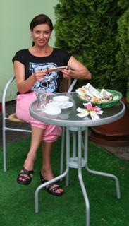 Hana Kynychová feet photo 4