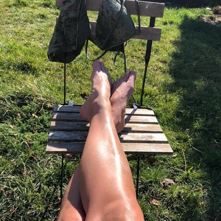 Hana Kynychová feet photo 9