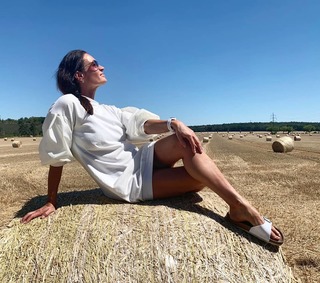 Hana Kynychová feet photo 16