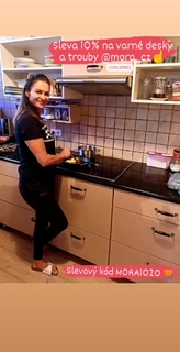 Hana Kynychová feet photo 14